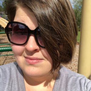 Meet your Posher, Megan